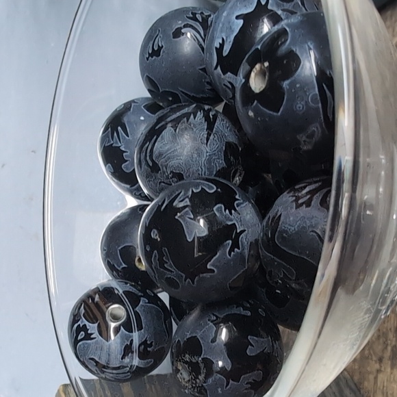 Etched Dragon Phoenix Sardonyx Beads - Picture 2 of 5